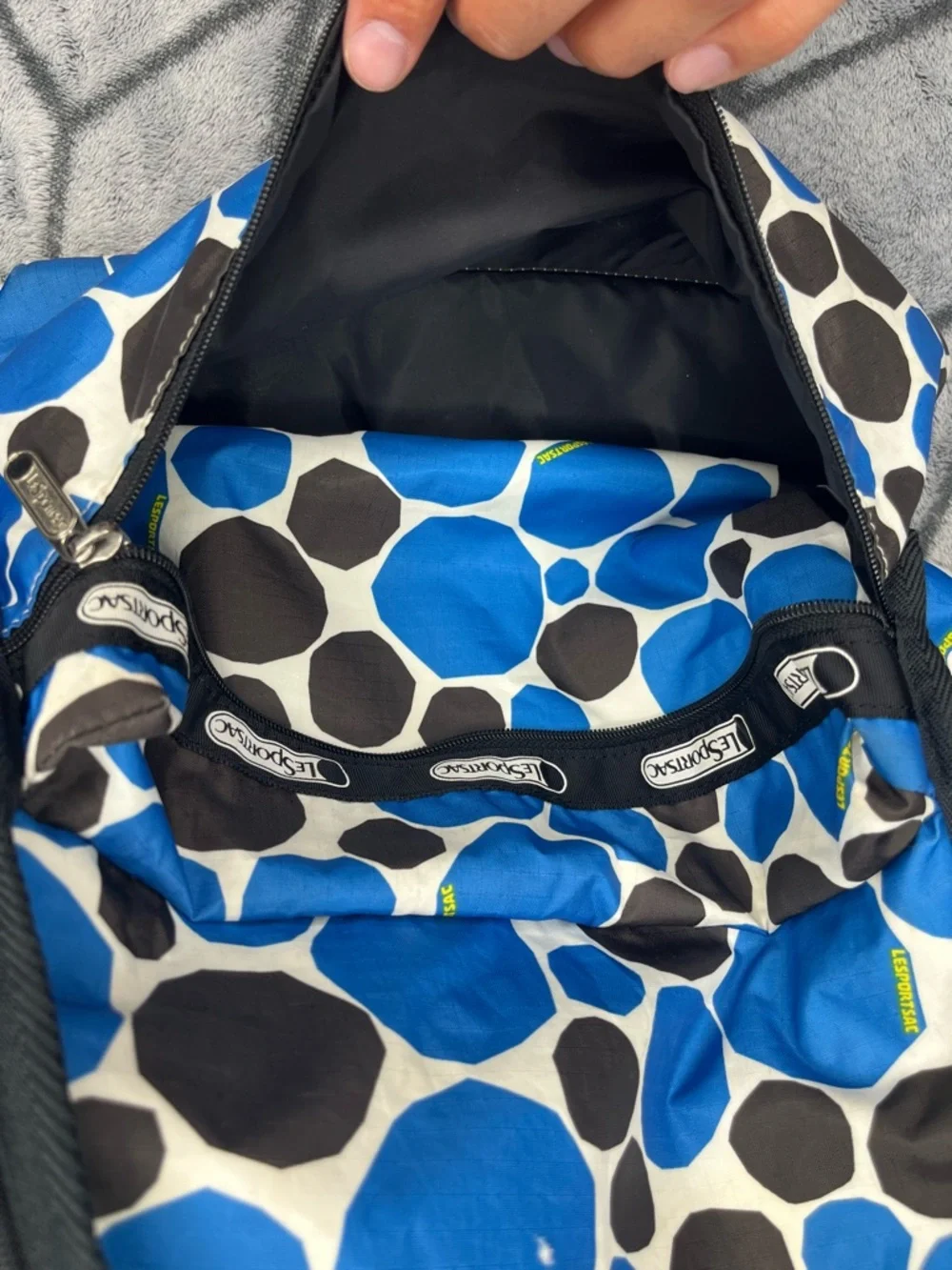 VTG Lesportsac Retired Blue Black Geometric Print Lightweight Travel Backpack